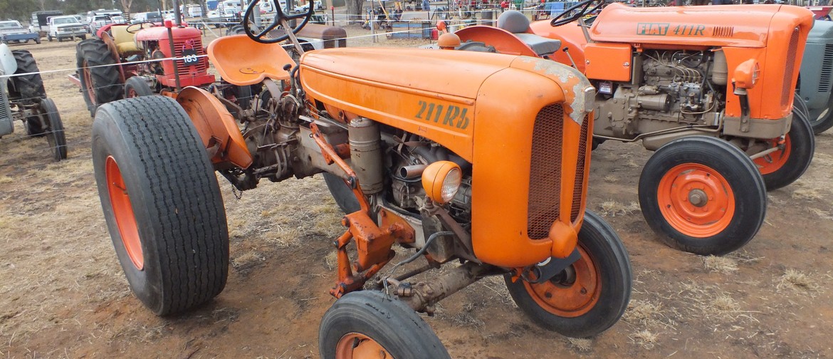 Vintage Tractor & Farm Machinery Club Rally