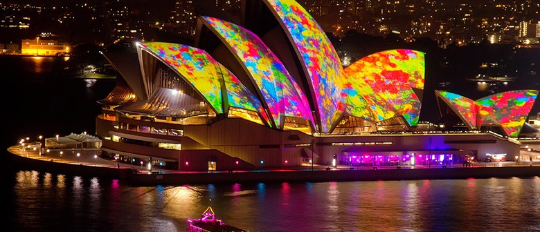 Vivid Sightseeing - late session 8-9.30pm