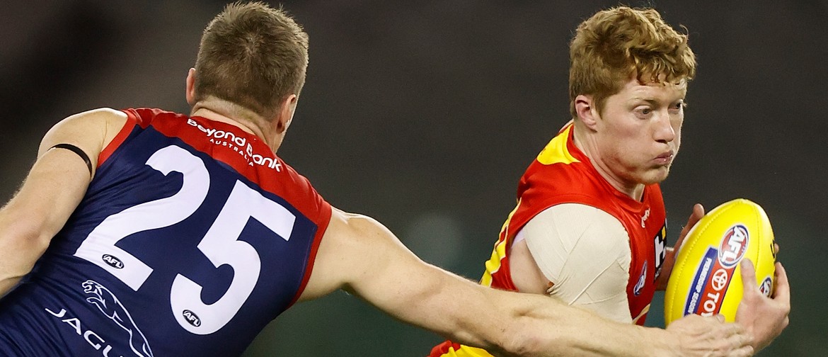 AFL Round 2: Gold Coast SUNS v Melbourne Demons