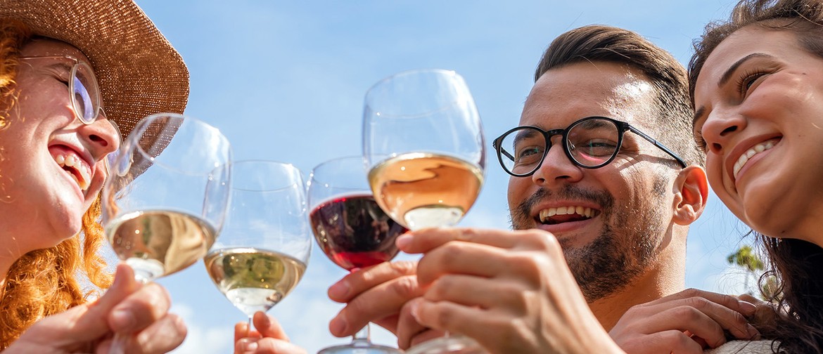 The NoLo Show Sydney The NoLo Show is a Saturday consumer expo showcasing No & Low alcohol adult drinks that focus on taste and enjoyment. At your happy hour discover beverages that capture the experience and social function of drinking alcohol – without overdoing it. #NoLo