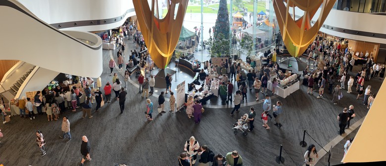 Bunjil Place Christmas Market