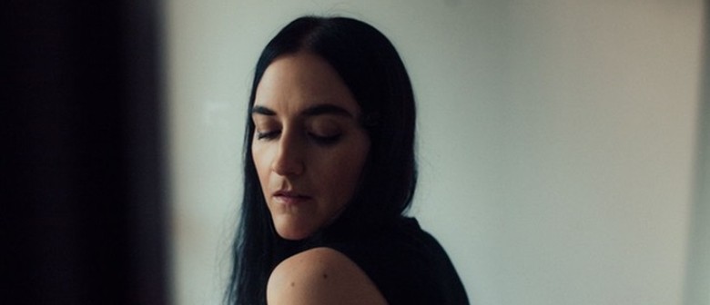 Tatts Folk and Roots with Western Suntones and Catherine Tra