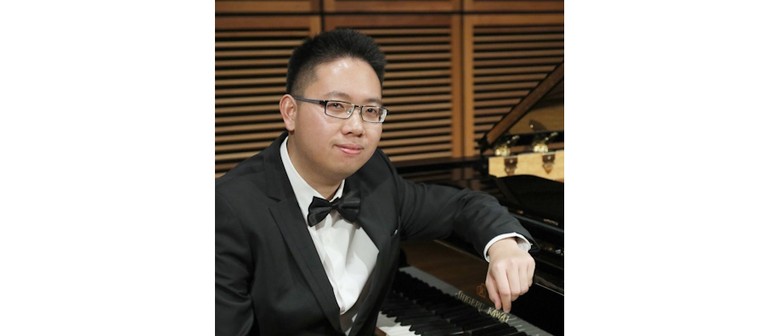 Alexander Yau &ndash; Piano Recital &ldquo;Hats off, gentlemen, a genius